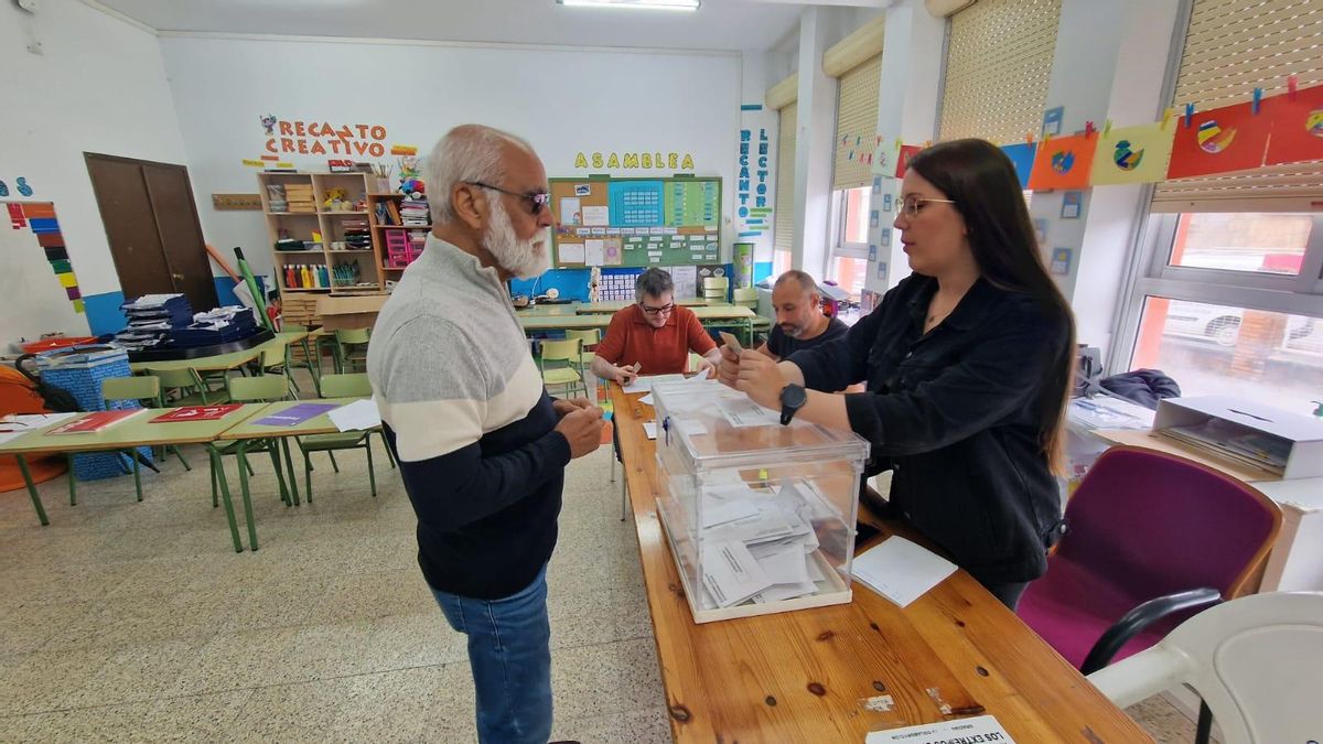 Uno de los votantes mecos.