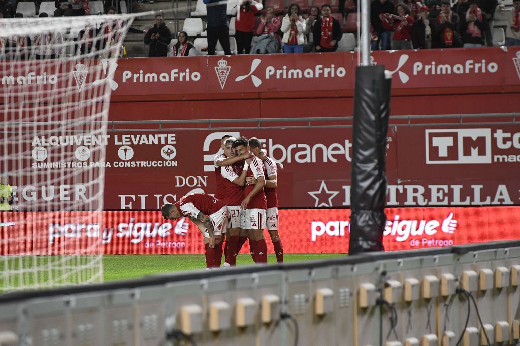 Todas las imágenes de la victoria del Real Murcia ante el Fuenlabrada