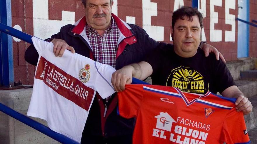 Víctor Manuel Molina y Alberto Suárez, ayer, en La Cruz.