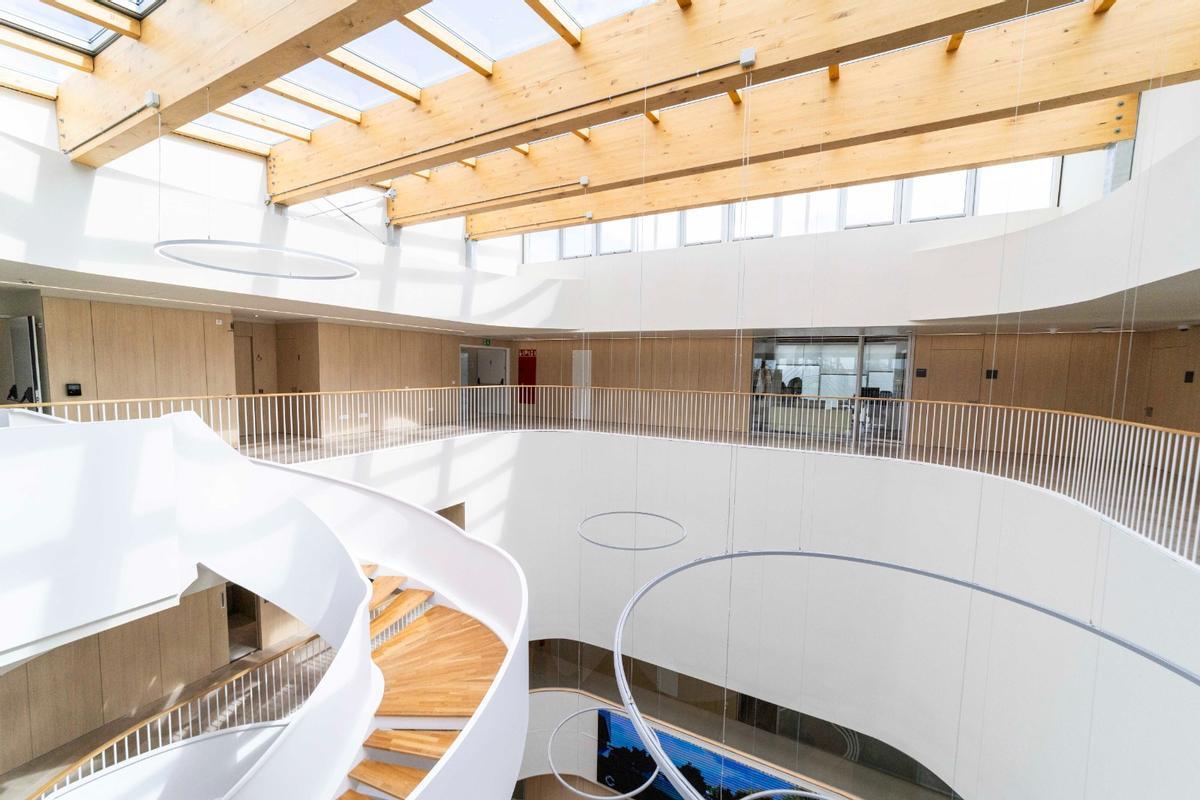 El Hospital Memorial Publio Cordón ha abierto oficialmente sus puertas en Pozuelo de Alarcón con un modelo basado en el humanismo clínico y la alta precisión médica.