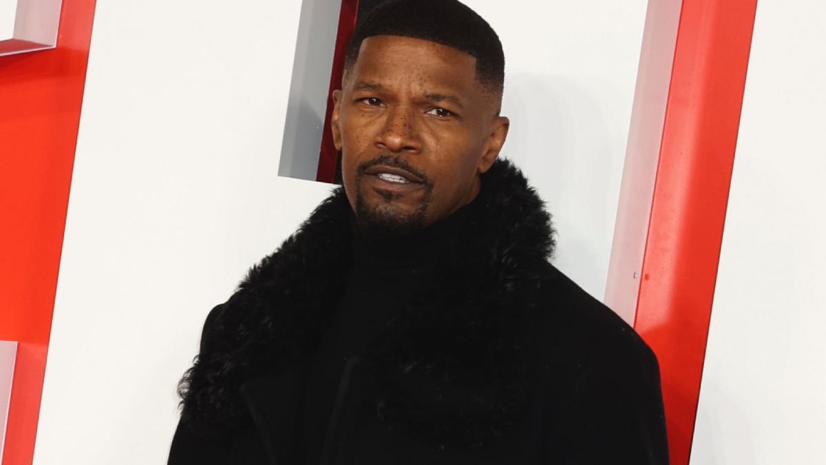 Jamie Foxx vuelve tras mucho tiempo y confiesa que no podía caminar con su enfermedad