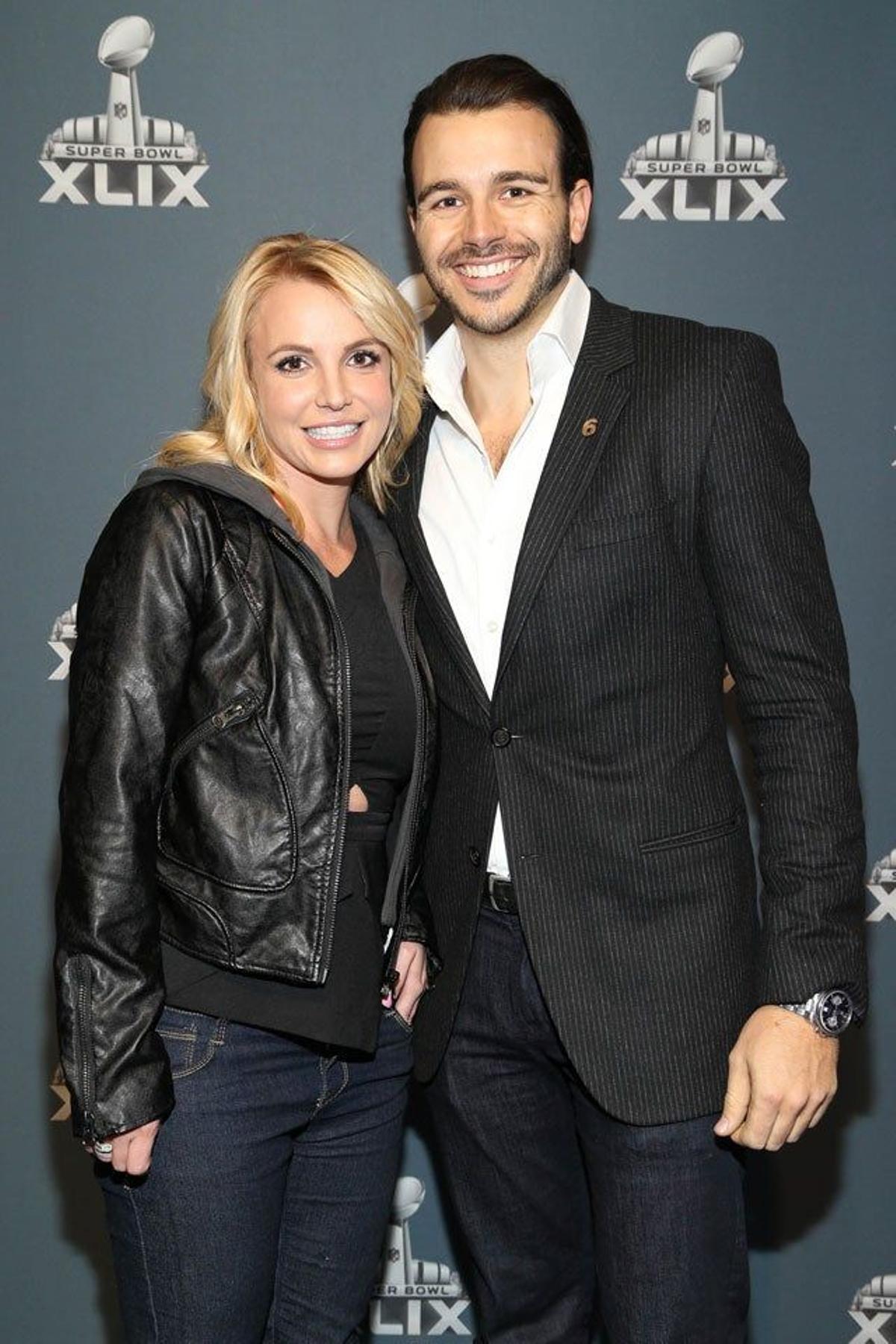 Britney Spears y Charlie Ebersol en la Super Bowl 2015