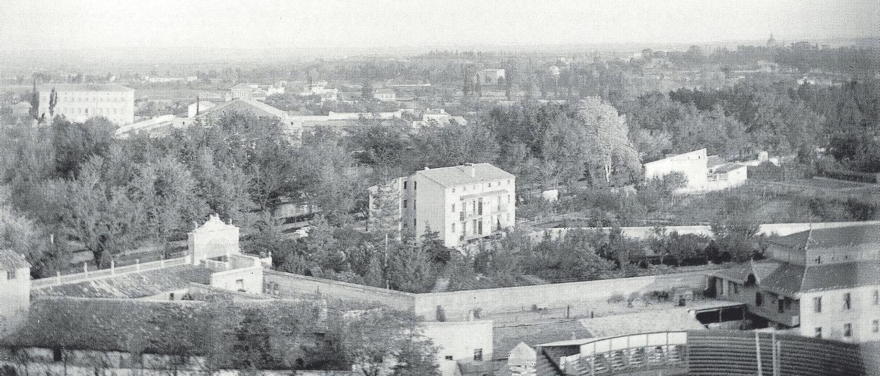 Los Campos Elíseos desde las Facultades de Medicina y Ciencias, en 1893.