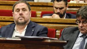 Junqueras y Puigdemont, en el Parlament.