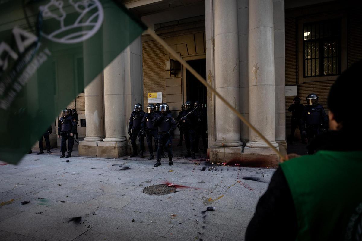 En imágenes | Los tractores vuelven a las calles de Zaragoza dos años después