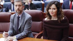 Miguel Ángel García Martín e Isabel Díaz Ayuso, en la Asamblea de Madrid.