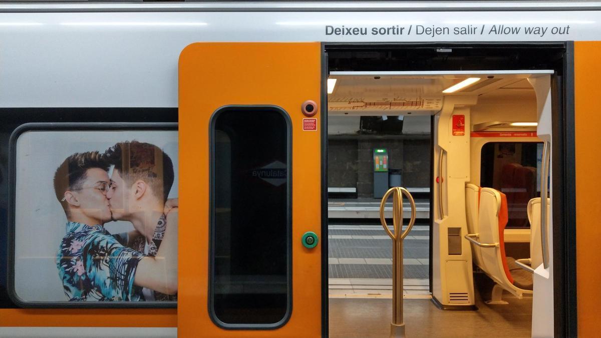 Un tren de Ferrocarrils de la Generalitat de Catalunya.