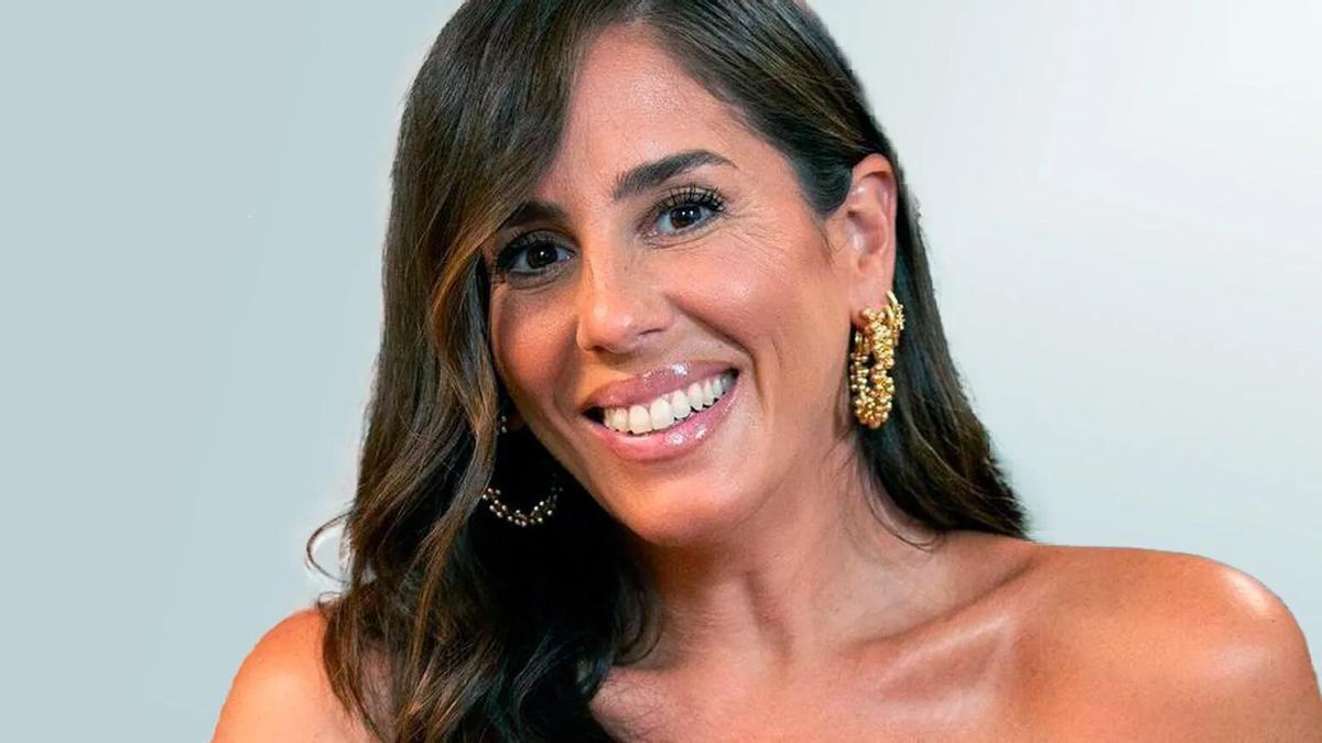 ACCIDENTE PRIMA ISA P | Anabel Pantoja sufre un accidente en la carretera  al poco de dar a luz: "Un clavo y un tornillo"