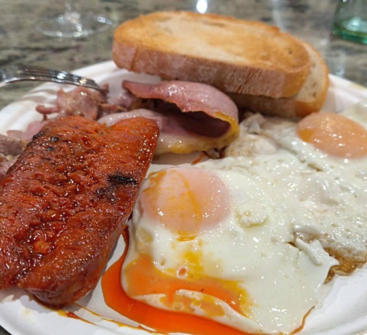 De almuerzo, "dos y pingada"