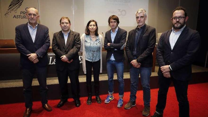 De izquierda a derecha, Pablo Priesca, Amador Menéndez, Lidia Parra, Martín Álvarez, José Manuel Alonso y Chus García.