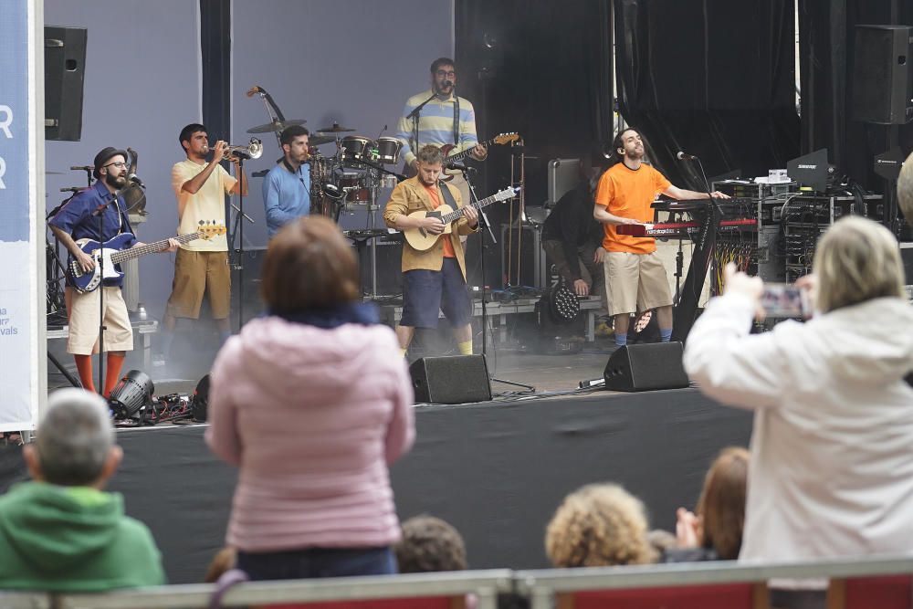 Concert d'Oques Grasses en la clausura de l'Strenes a Girona