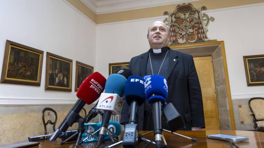 Comparecencia de Monseñor Fco. José Prieto, con motivo del fallecimiento del Papa Francisco