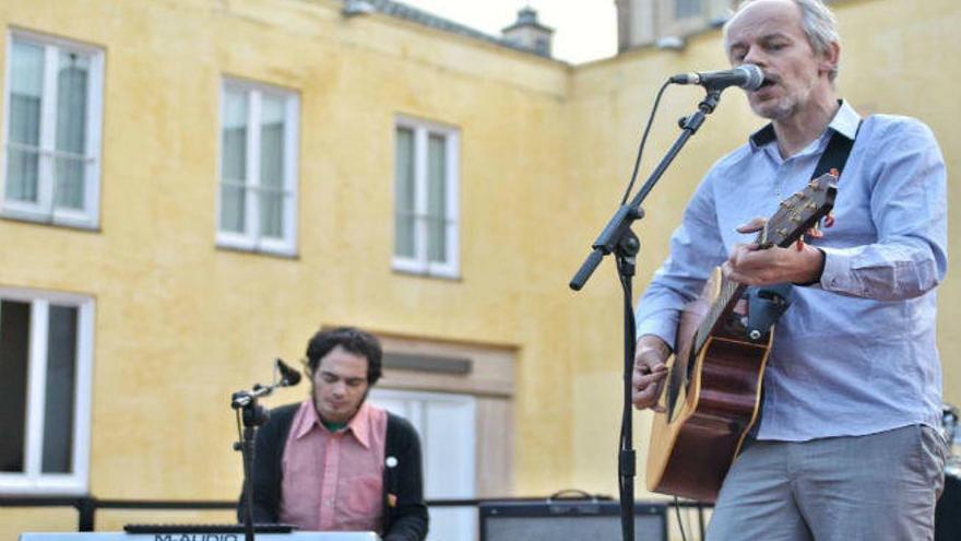 &#039;Mist&#039; clausura en Las Naves los conciertos del Festival de la Cançó del Grau