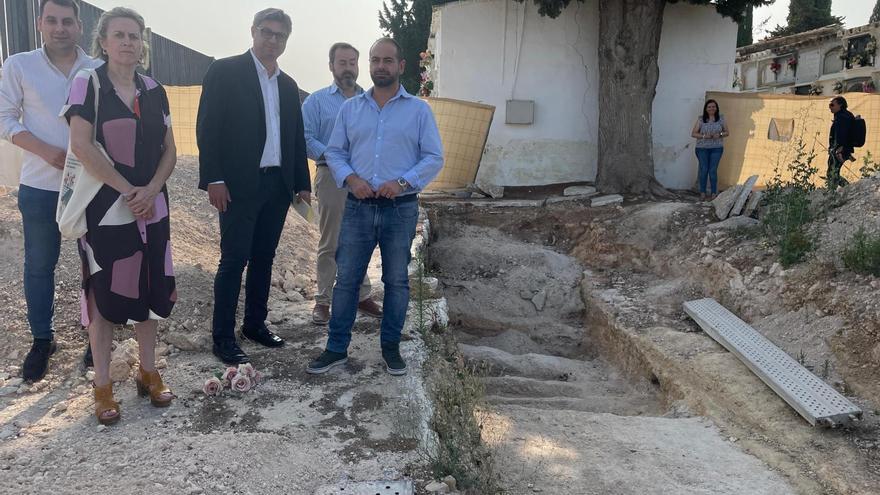 Acaba la exhumación en la fosa del cementerio de La Purísima de Puente Genil