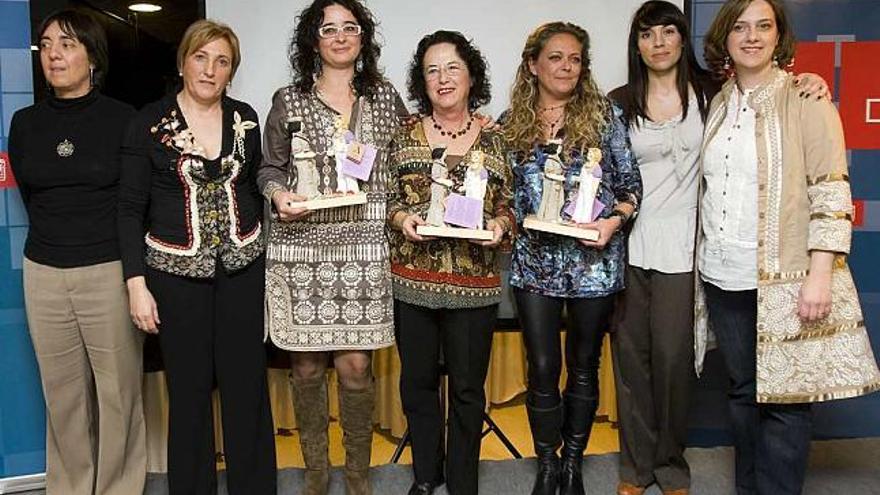 Consuelo Navarro, Mar Esquembre y Elena Simón, premiadas