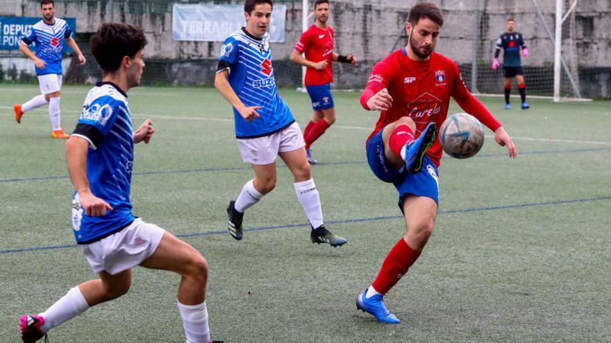 El Umia le allana el camino al Castrelos (1-2)