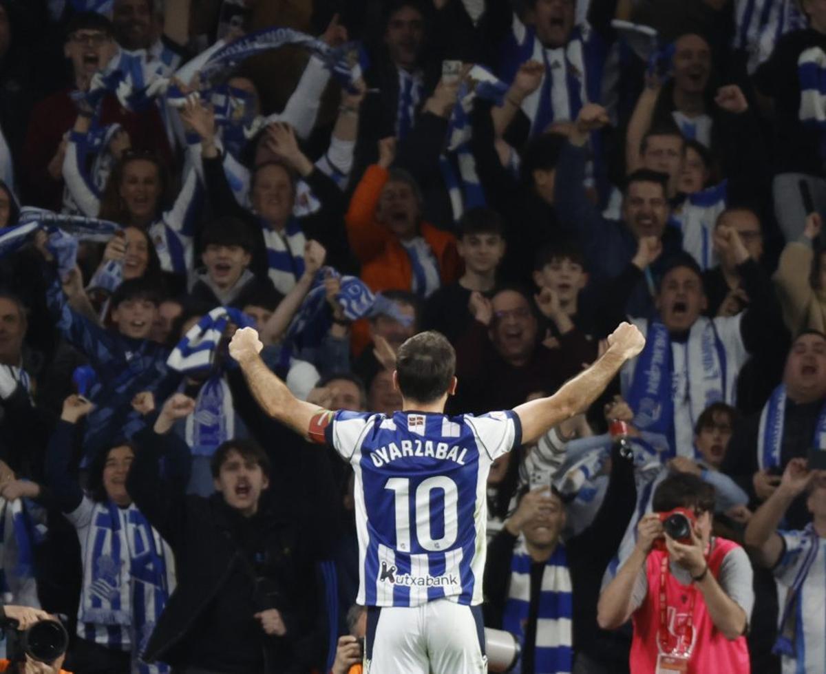 Oyarzabal condueix la Reial a la final contra l’Atlètic