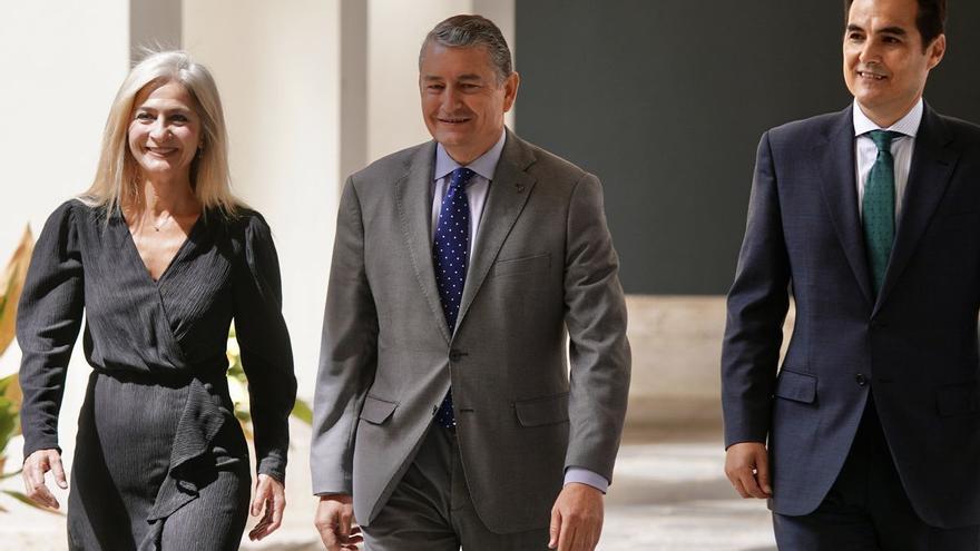 Andalucía supeditará la nómina de sus funcionarios a su productividad tras evaluarlos