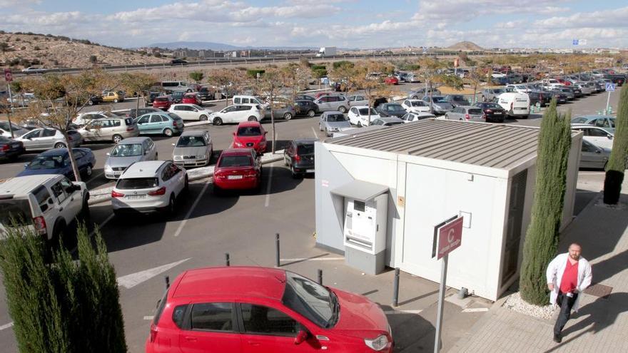 Cartagena solicitará que el parking del hospital Santa Lucía sea público