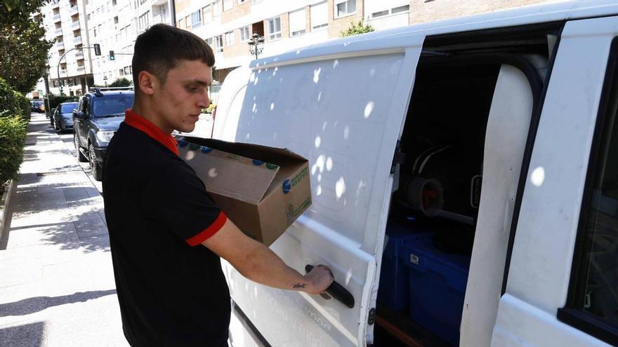 El CES pide medir el ruido y los horarios del reparto urbano de mercancías