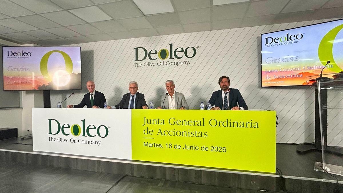 Mesa presidencial de la junta general ordinaria de accionistas de Deoleo.