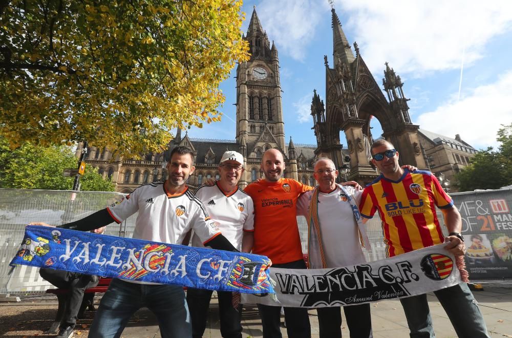 La afición del Valencia CF toma Mánchester