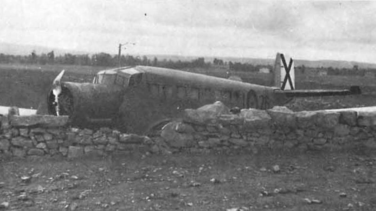El milagro de Cella cumple 75 años: siete militares perdidos, un avión sin gasolina y un pueblo entre la niebla, '¿Es España?'