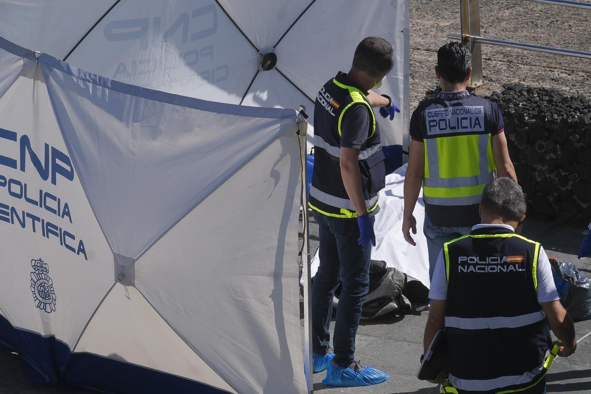 Encuentran el cadaver de una persona en la rampa de la Escuela de Vela del Real Club Victoria, en Las Canteras