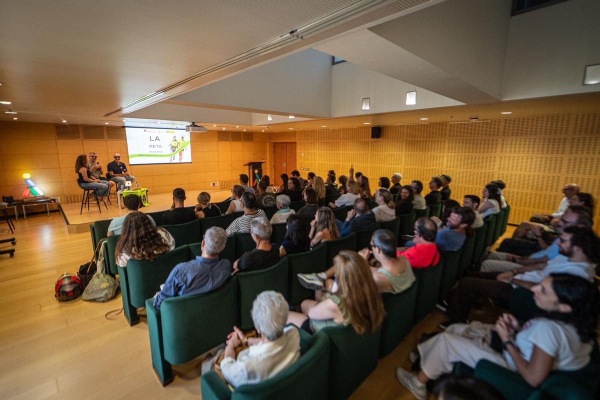 Presentación del documental 'La meta invisible' de EL PERIÓDICO, en la sede de la ONCE.