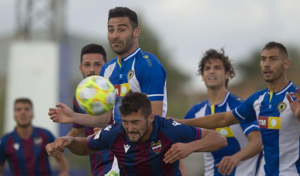 El Hércules cae por 1-0 ante el Atlético Levante