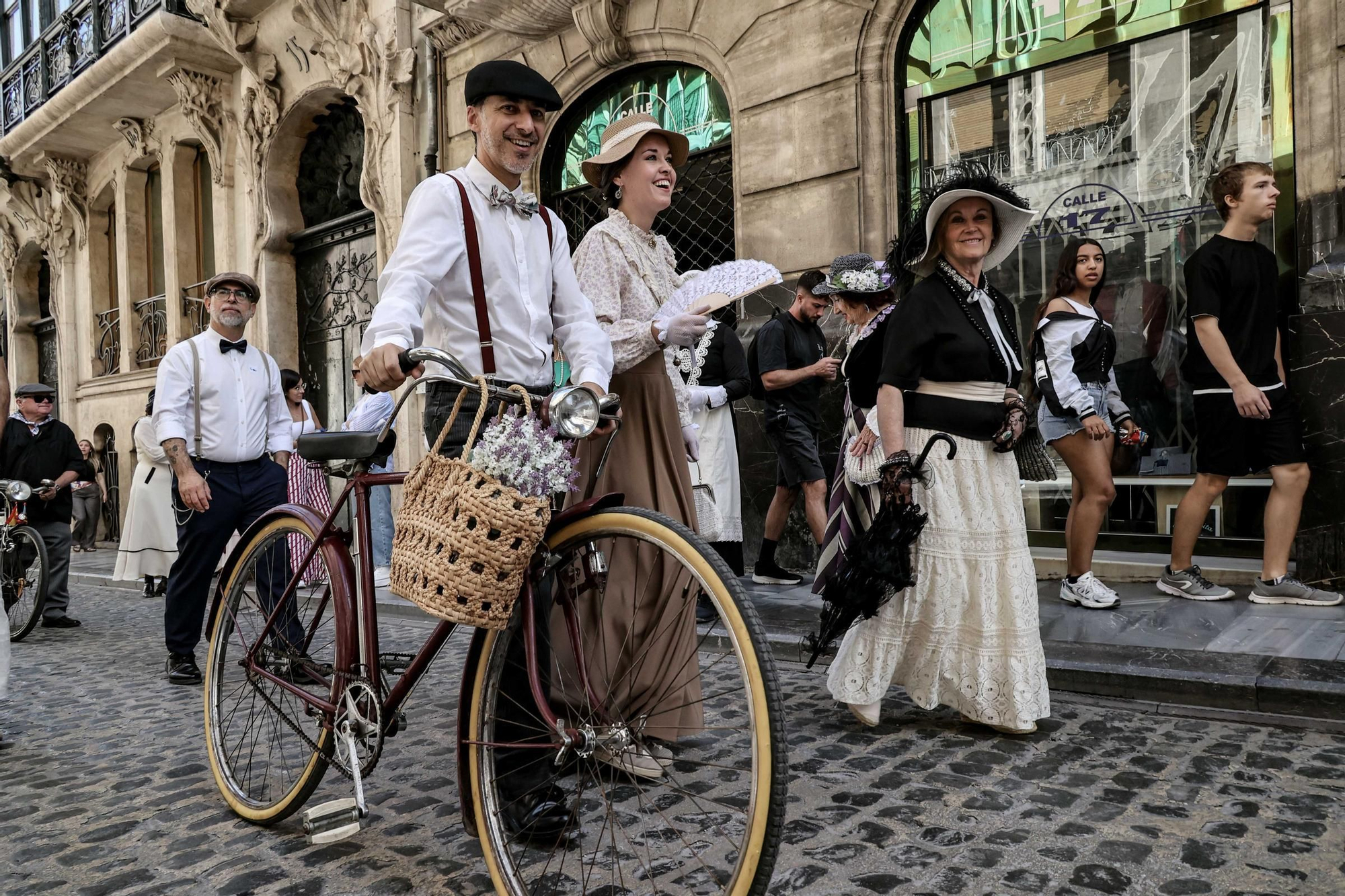 La Feria Modernista cierra su edición reafirmando a Alcoy como referente patrimonial