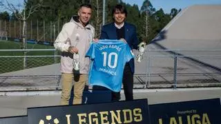 Iago Aspas dona sus botas del año del centenario del Celta al museo LEGENDS