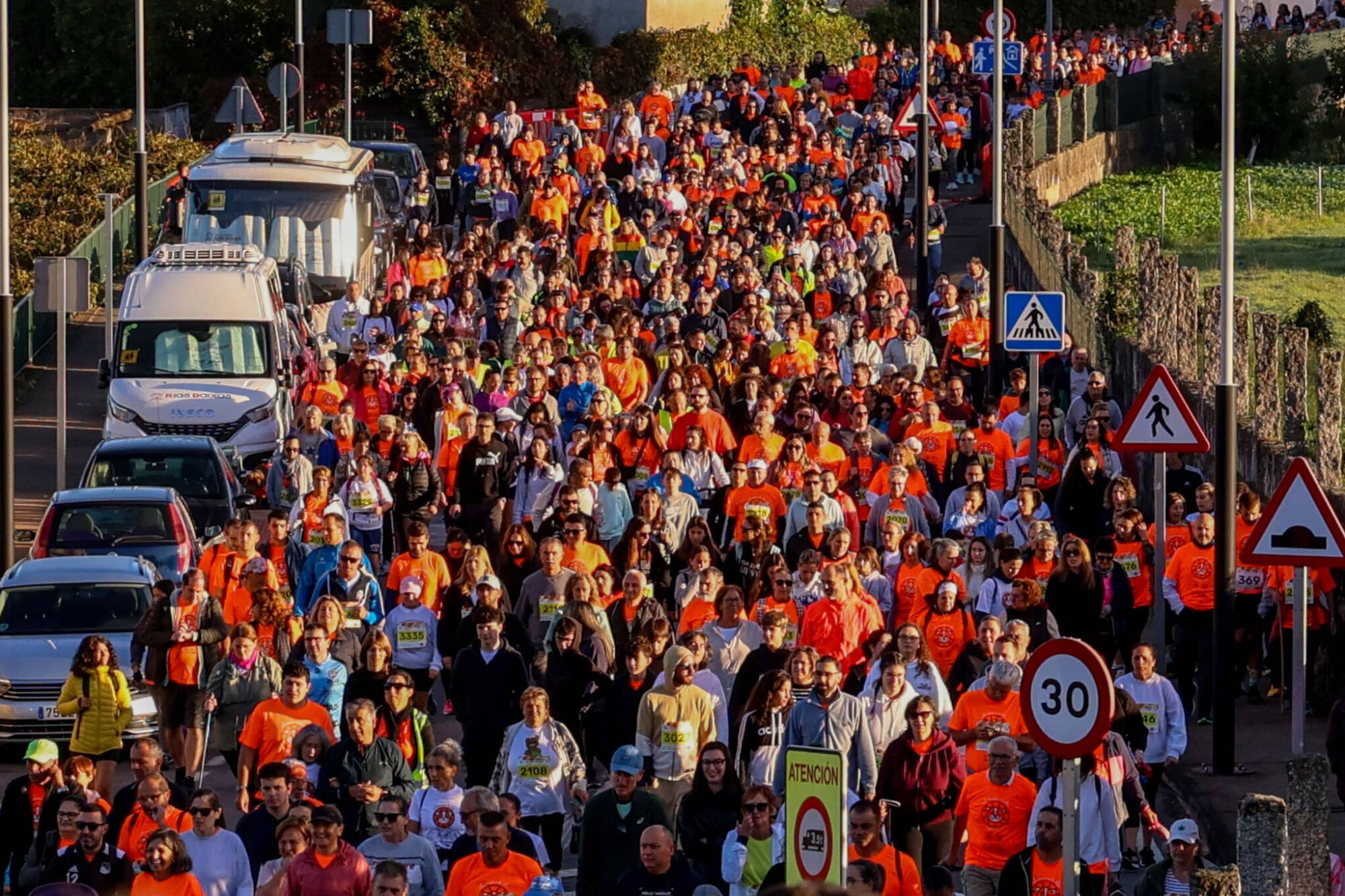Andaina y carrera solidaria por niños como Leo Diz