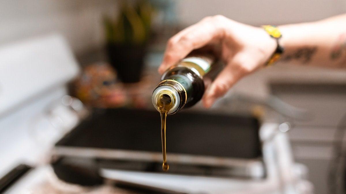 ¡Regálale oro líquido a tu padre! Te presentamos los mejores aceites de oliva del mundo