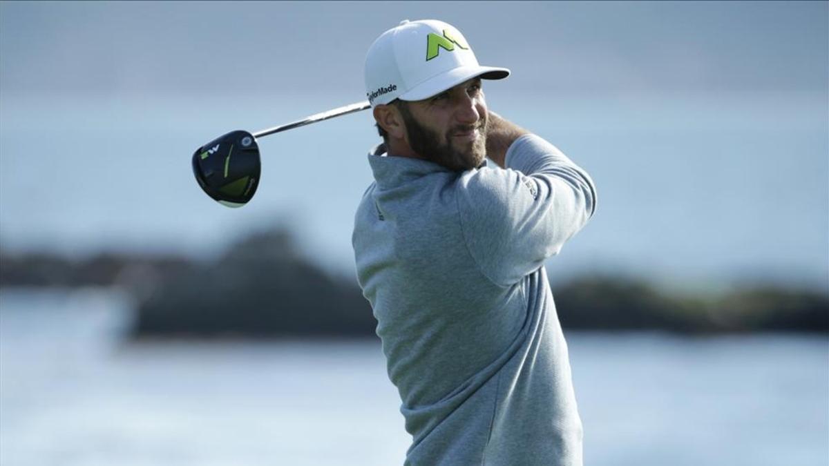 Dustin Johnson sigue al frente de la clasificación mundial de golf