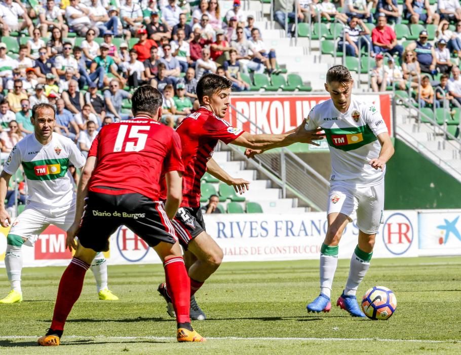 Debacle del Elche ante el colista