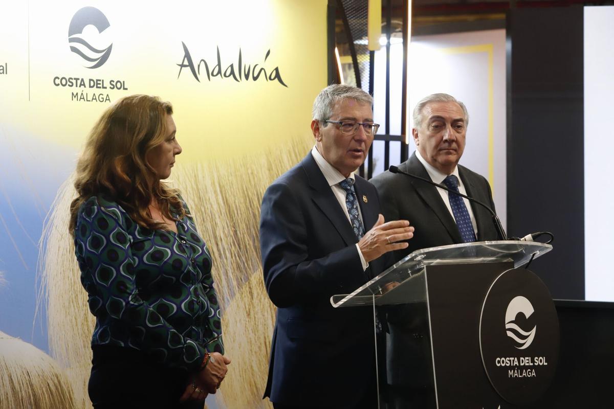 Presentación de la campaña de Turismo Costa del Sol para recuperar mercado nacional en Fitur 2025