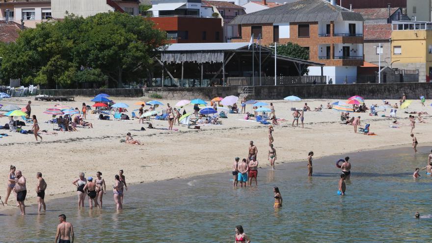 Anduxía exige a Portos que cumpla con su compromiso de revertir la playa de Banda do Río