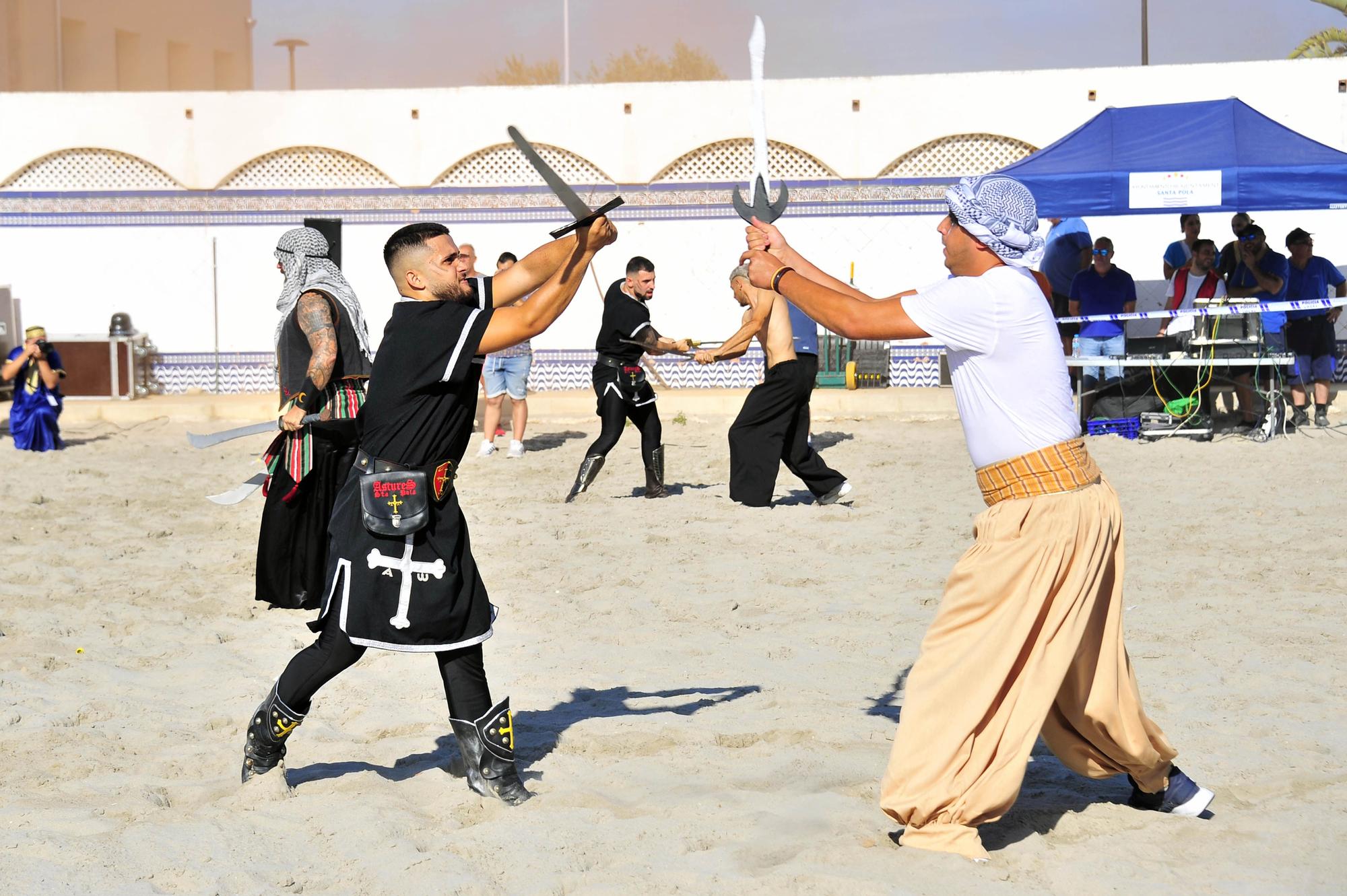 FIESTAS SANTA POLA. Asalto moro en la playa de Levante.