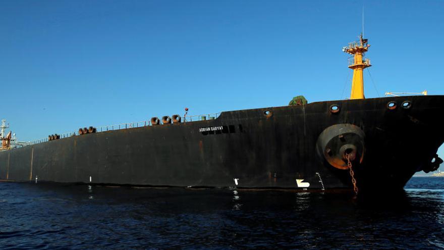 El petrolero iraní &#039;Adrian Darya 1&#039; en Gibraltar.