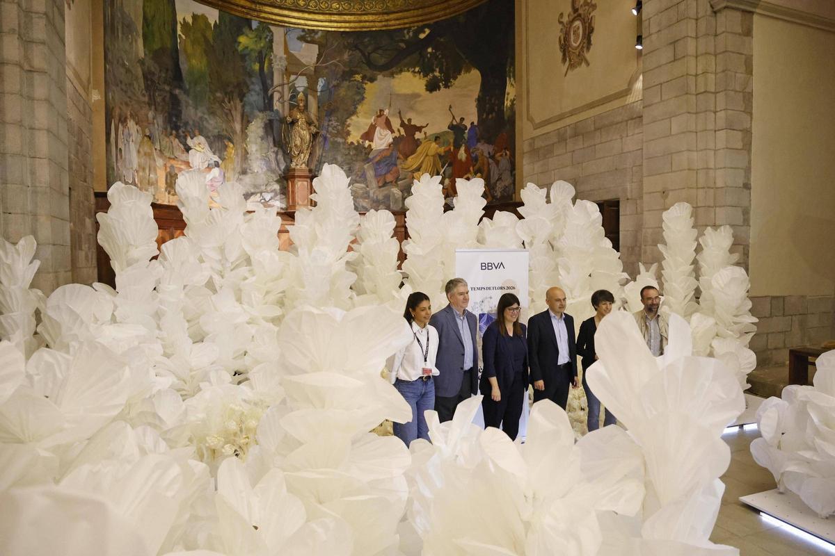 Les imatges de la instal·lació del BBVA a l'església de Sant Martí de Girona per Temps de Flors Les imatges de la instal·lació del BBVA a l'església de Sant Martí de Girona per Temps de Flors
