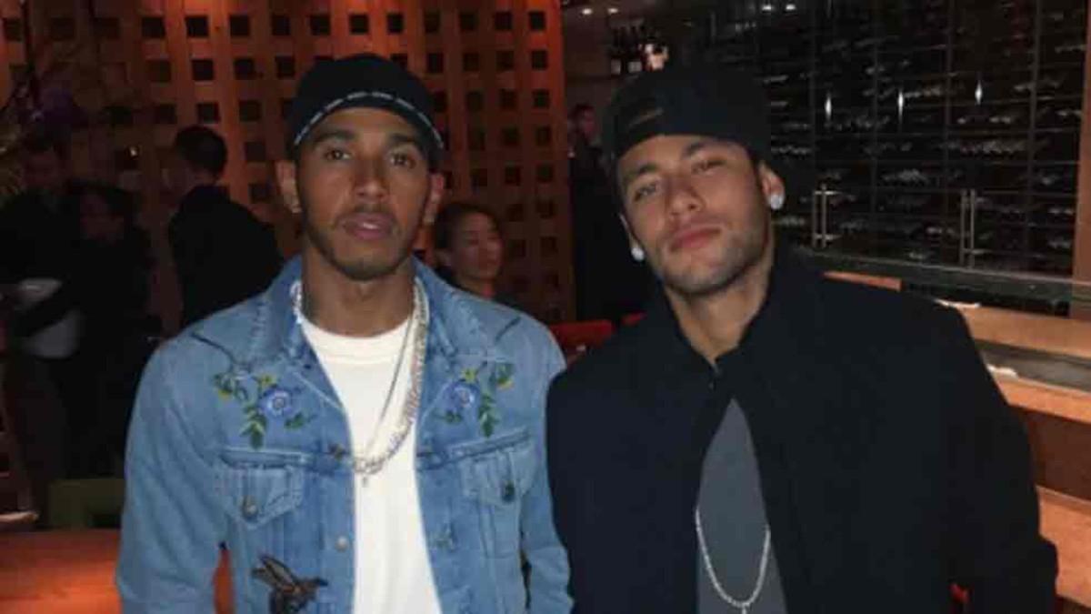 Neymar, junto a Lewis Hamilton