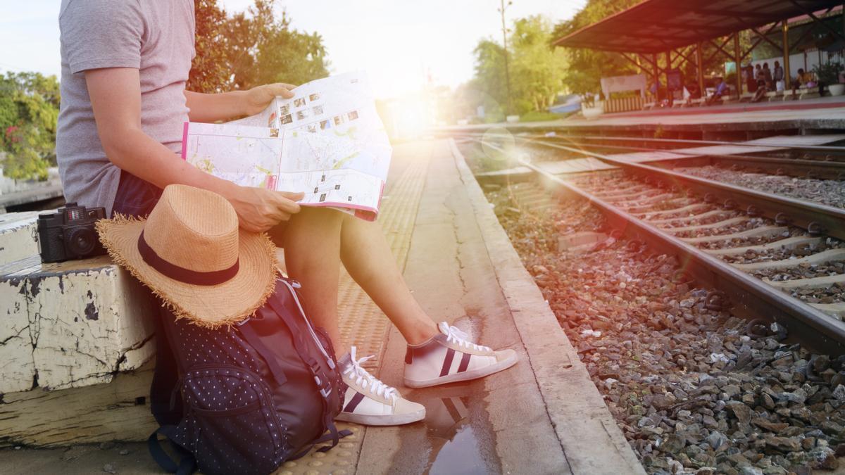 Renfe cuenta con una amplia variedad de rutas a distintos destinos.