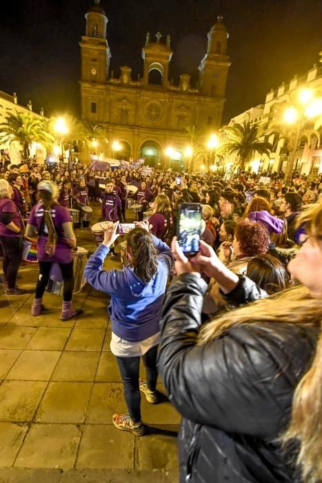 GENTE Y CULTURA 07-03-19  LAS PALMAS DE GRAN CANARIA. 8M Día Internacional de la Mujer. Manifestación por el 8M Día Internacional de la Mujer. FOTOS: JUAN CASTRO