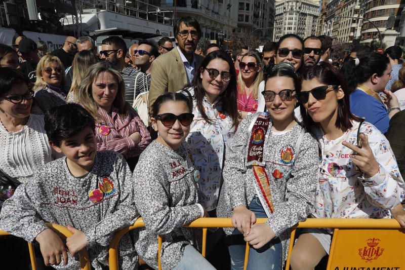 Búscate en la mascletà del 12 de marzo