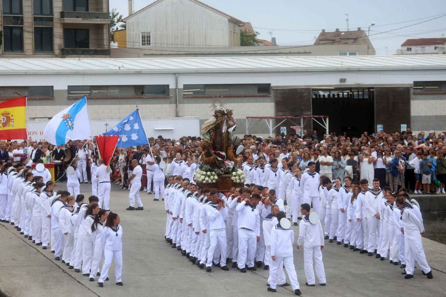 A Illa rompe récords en la procesión del Carmen