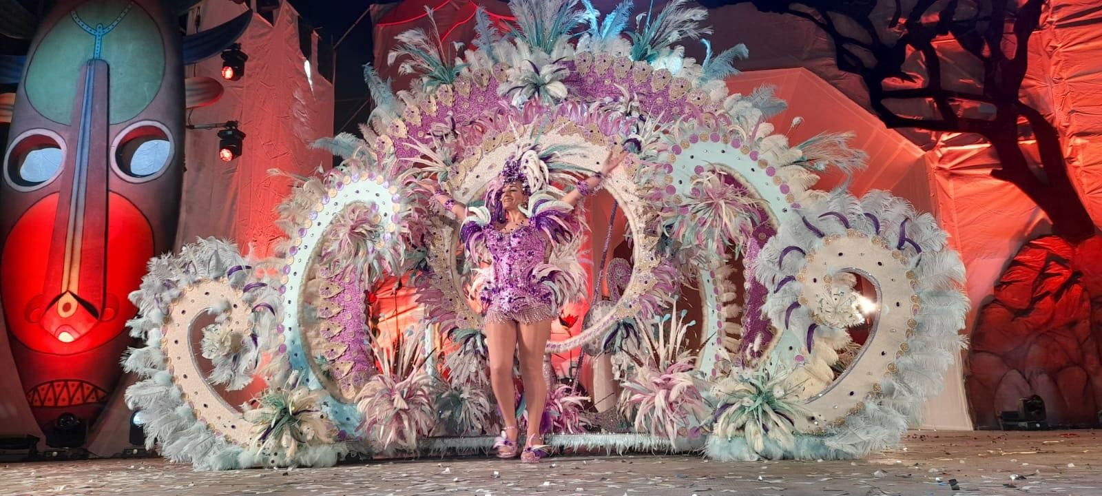 Carnaval de Vinaròs 2023: Los espectaculares trajes de las 30 reinas y el rey