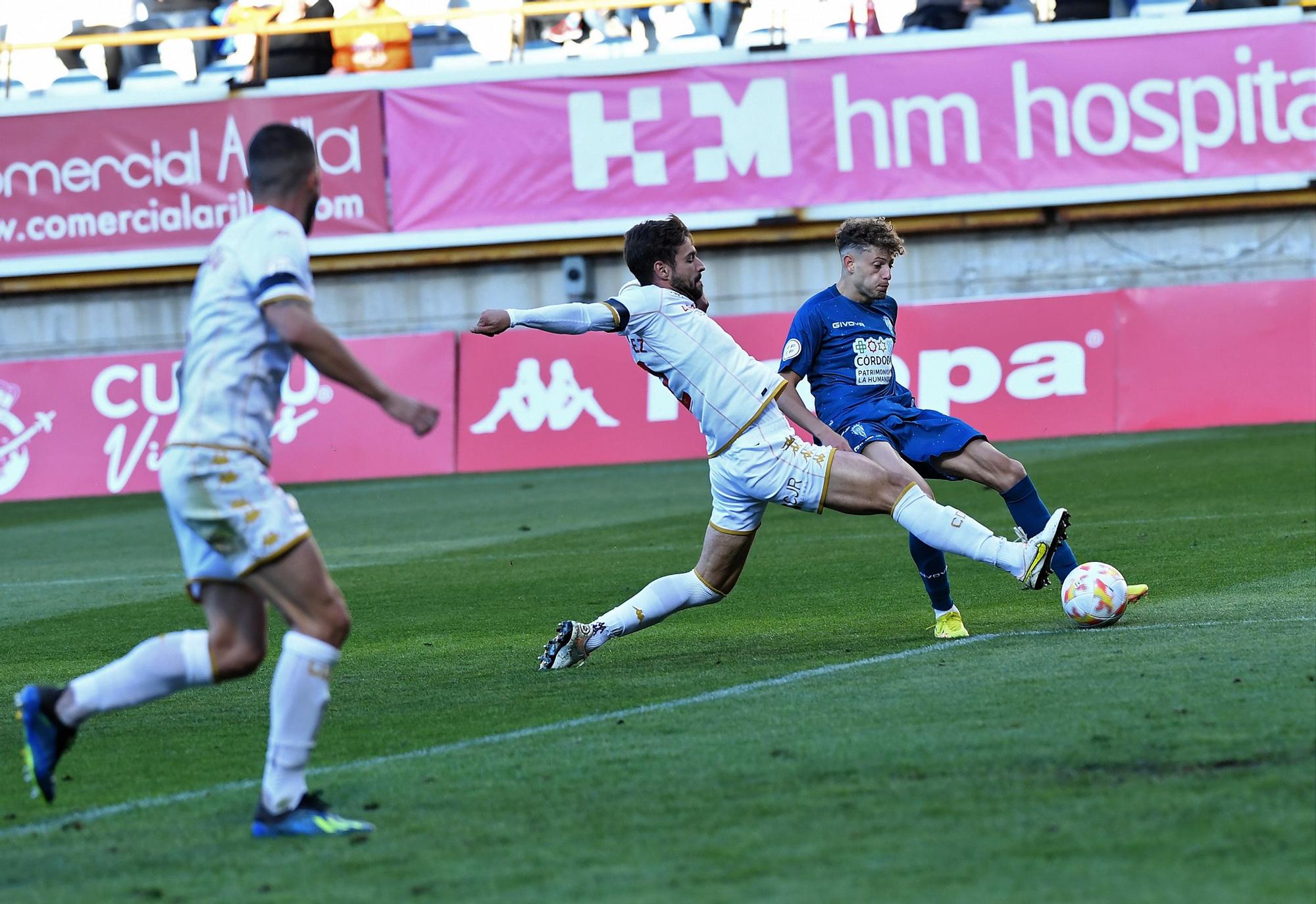 Las imágenes del partido Cultural Leonesa Córdoba CF