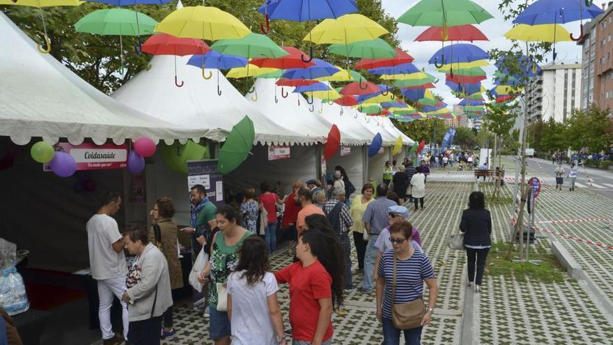 Mercadillo urbano en Elviña.