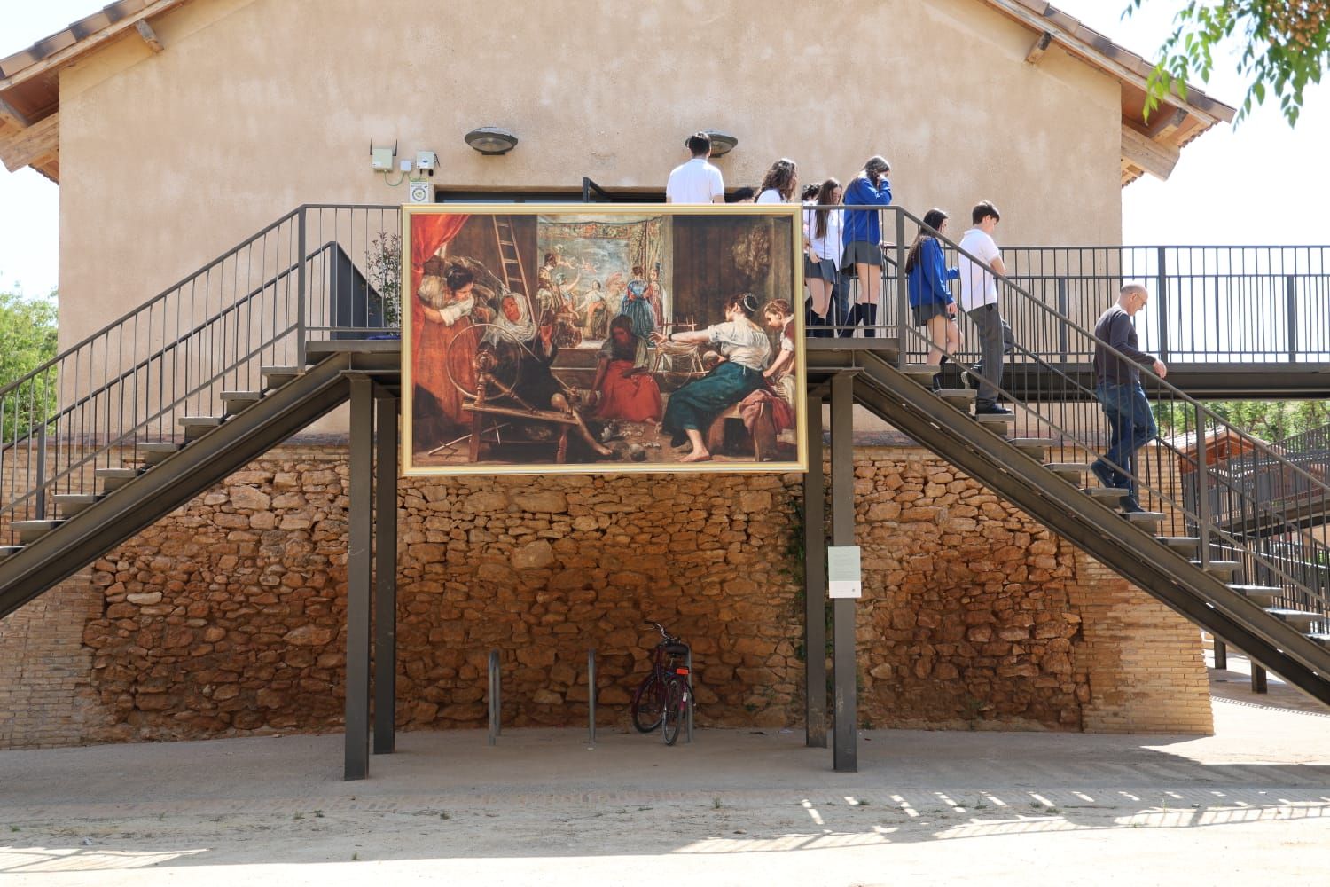 "Las Hiladoras " de Diego Velázquez, en el Museo de la Rajoleria de Paiporta.